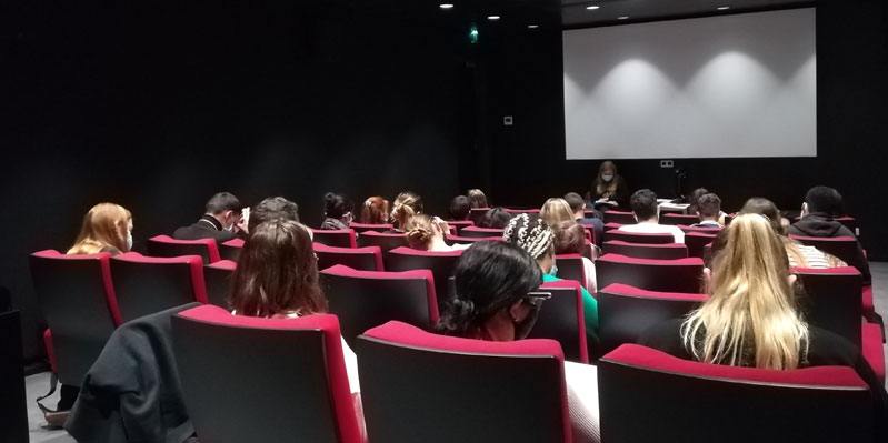 Sala de cine en Residencia