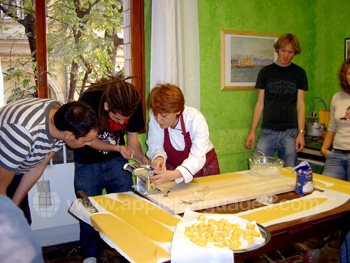 Aprende a hacer pasta en el curso de cocina italiana