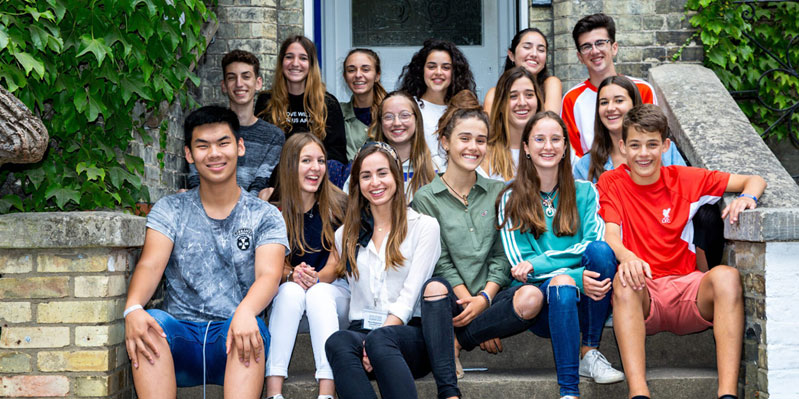 Curso de inglés para jóvenes durante todo el año