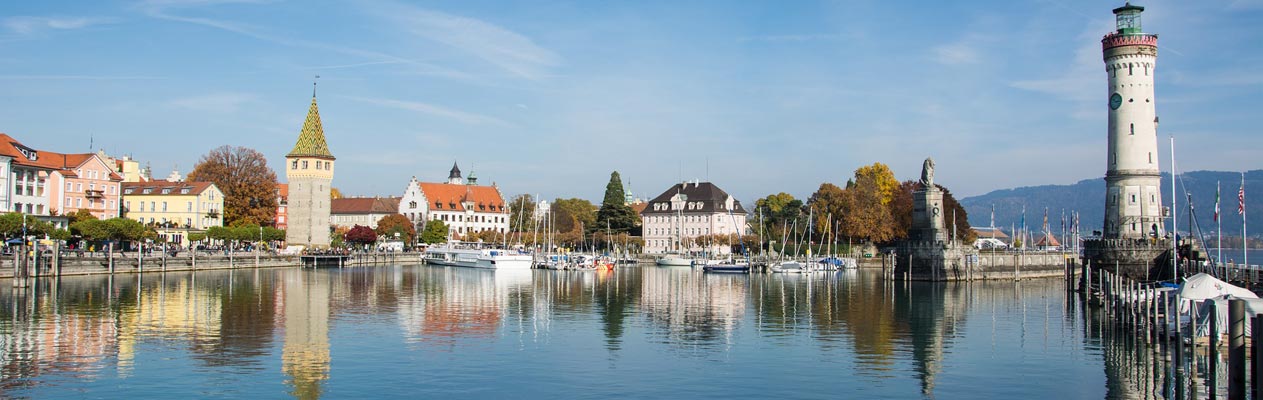 Bahía y faro de Lindau, lago de Constanza